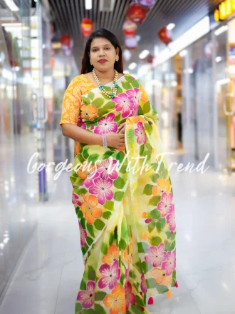 Sari 23 - Gorgeous with trend