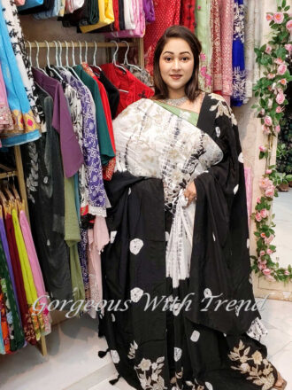 Designer Sharee - GWT57